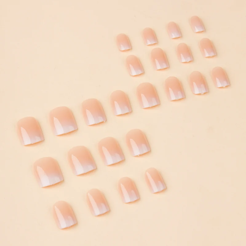 Professionelle Glossy Ombre Nagelverlängerungen