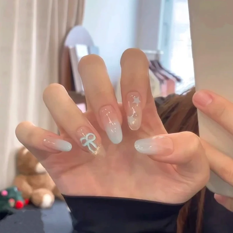 Elegante Glitternde Stiletto Nail Extensions