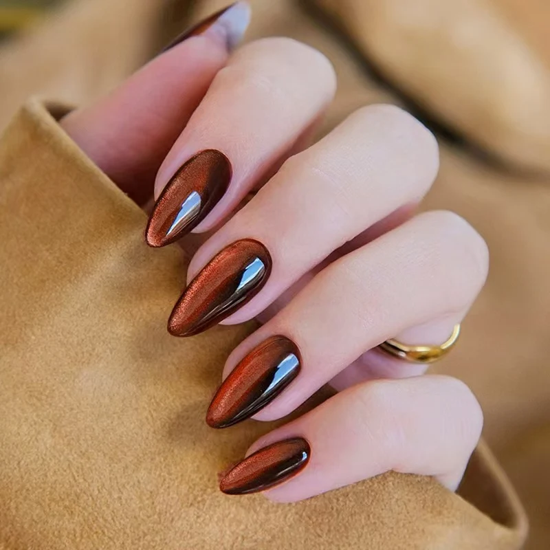 Metallic Stiletto Nagelverzierungen