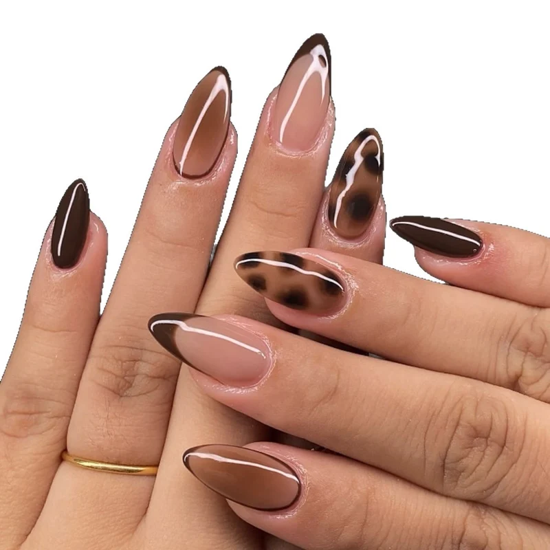 Elegante Gel-Nagelverlängerungen