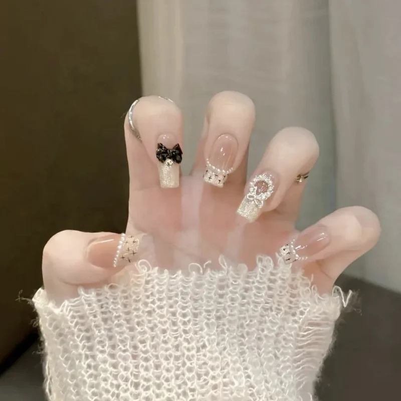 Premium Glänzende Quadratische Press-On Nagelverstärkungen
