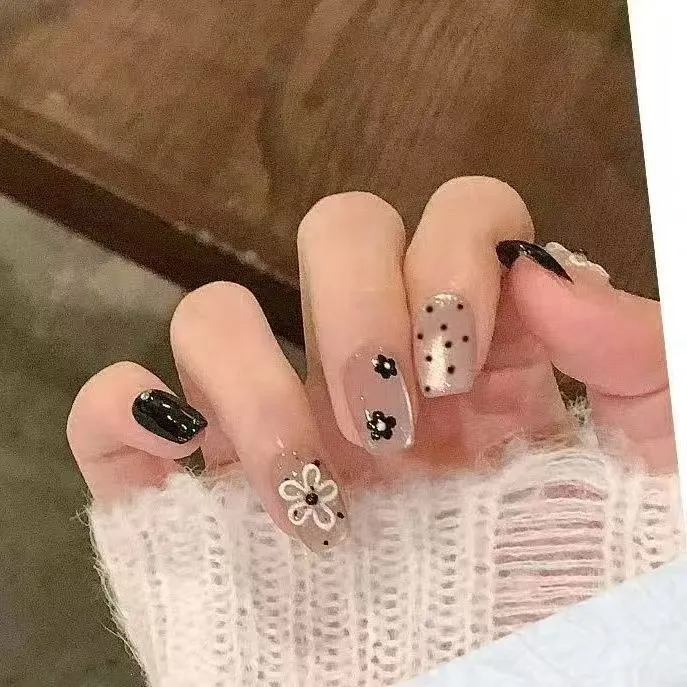Premium Glänzende Gel Nagelverlängerungen