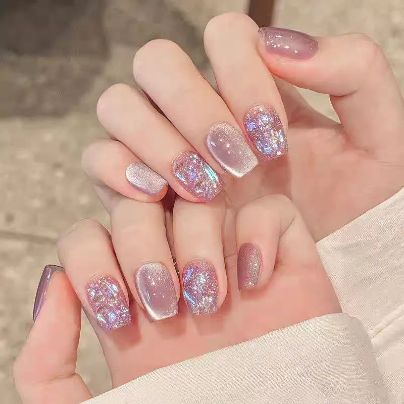 Premium Glänzende Gel Nagelverlängerungen