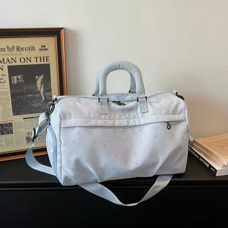 Vielseitige Reisetasche mit mehreren Fächern Karnz
