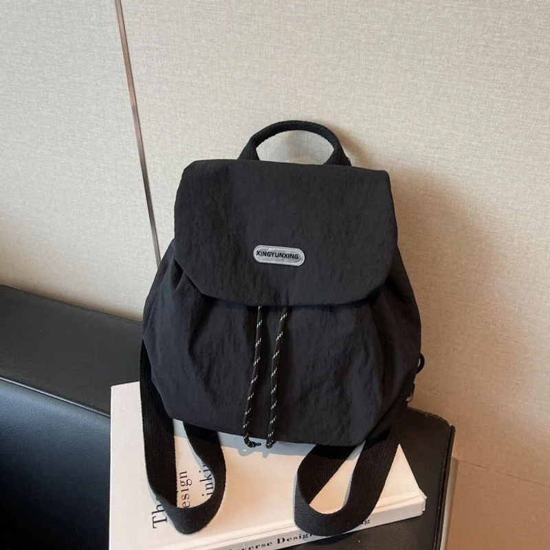 Bequeme Rucksack mit Kordelzugverschluss Karnz