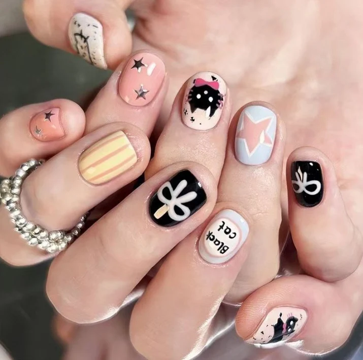 Elegante Französische Spitze Nagelkunst Verlängerungen