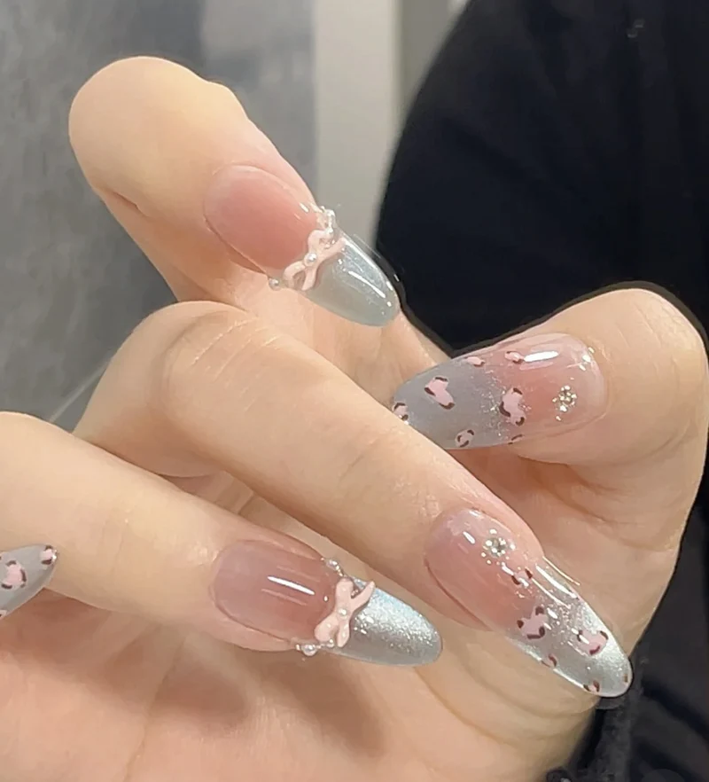 Dekorative Emaille Nagelkunstverlängerungen