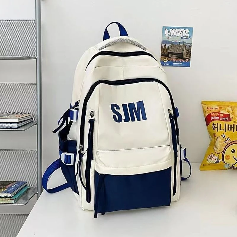 Stilvoller Vielseitiger Rucksack Karnz