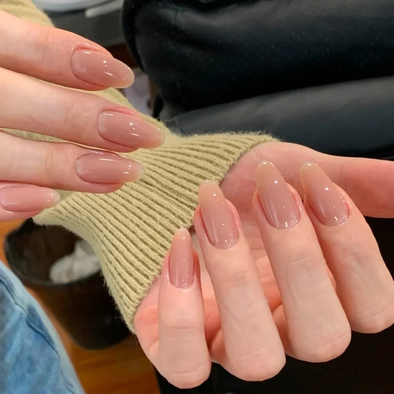 Premium Glänzende Gel Nagelverlängerungen