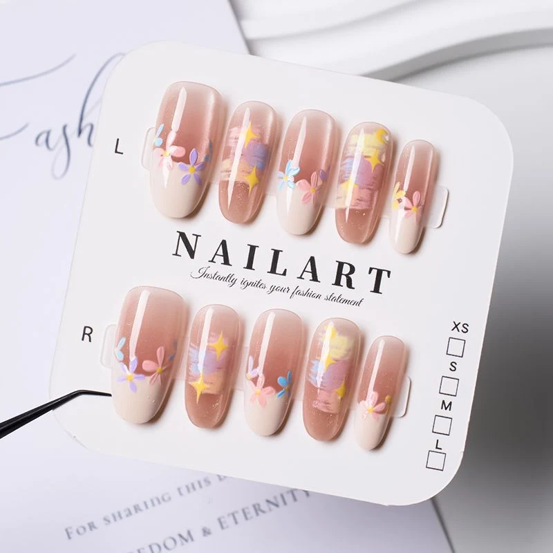 Stylisches Press-On-Nagelset