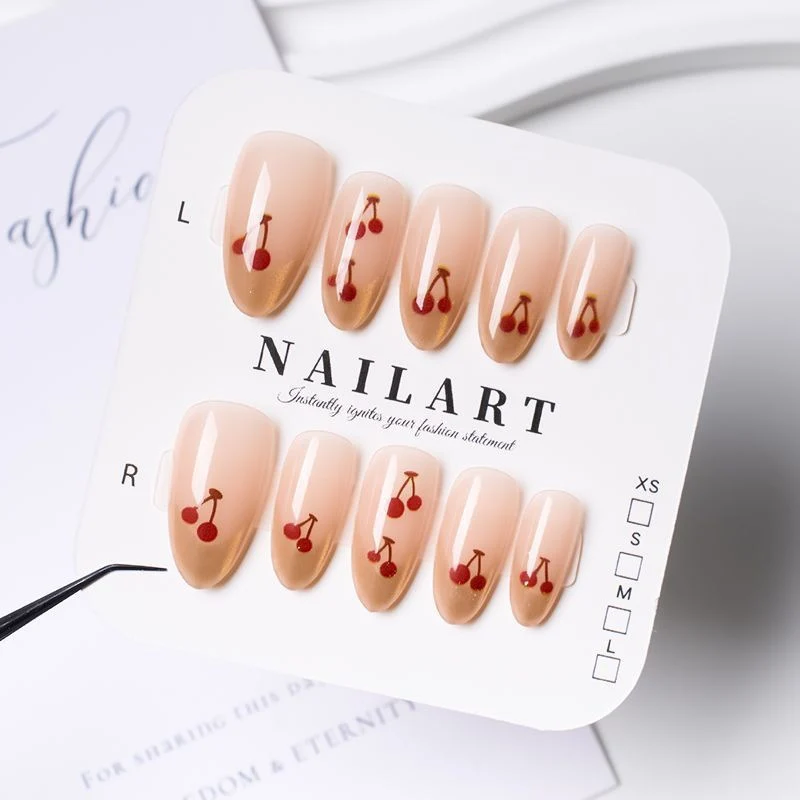Stylisches Press-On-Nagelset
