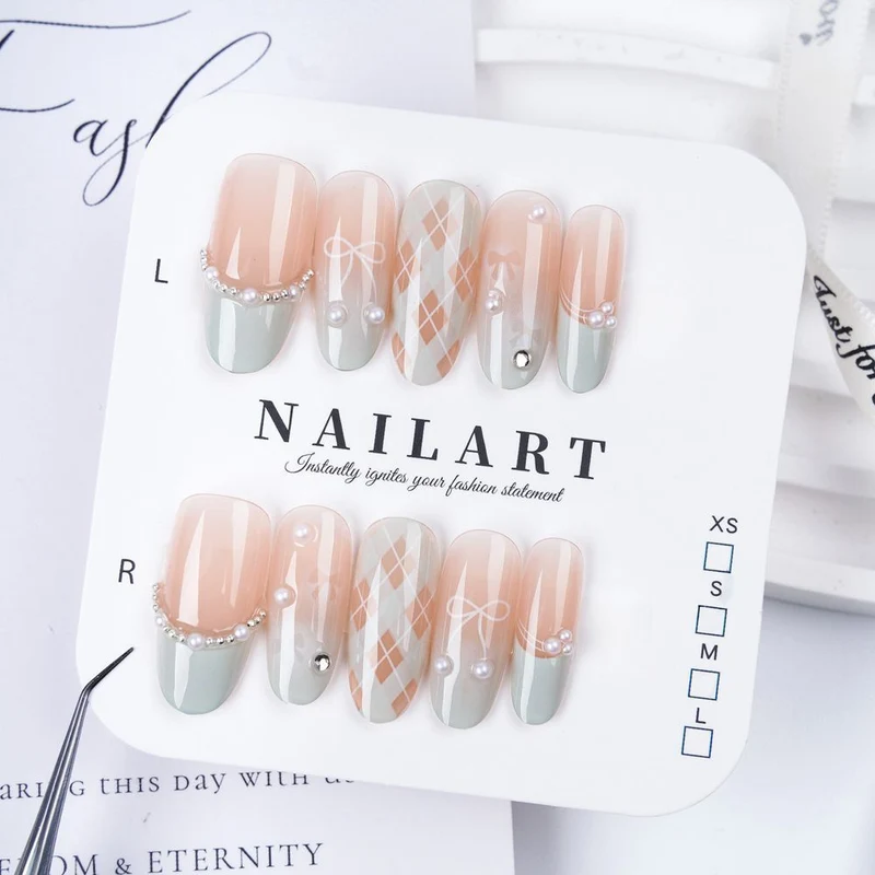 Dekorative Press-On Nagelset