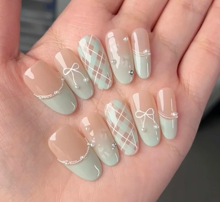 Dekorative Nagelkunst Verbesserungen