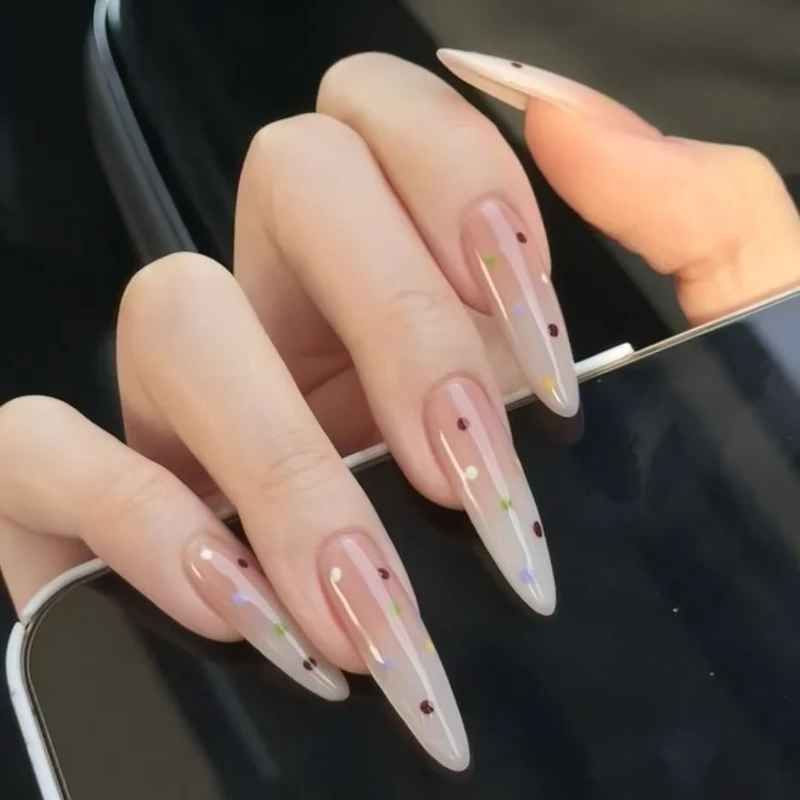 Dekorative Nagelkunst Verbesserungen