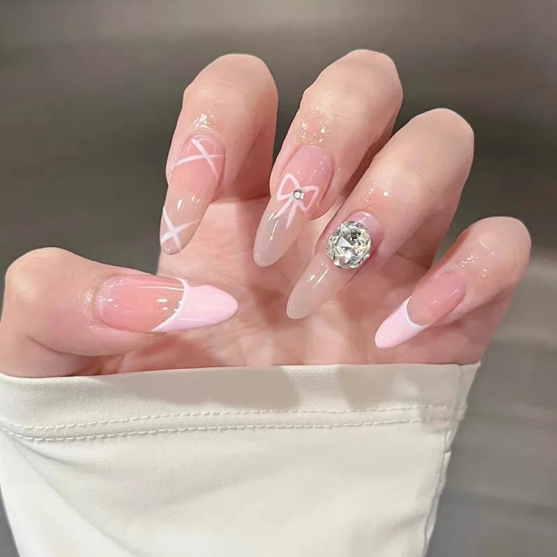 Dekorativer Luxus Press-On Nagelkunst Set