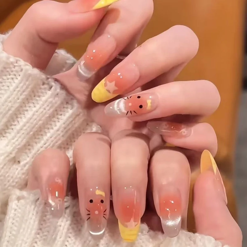 Elegante Künstlerische Stiletto Nagelverzierungen