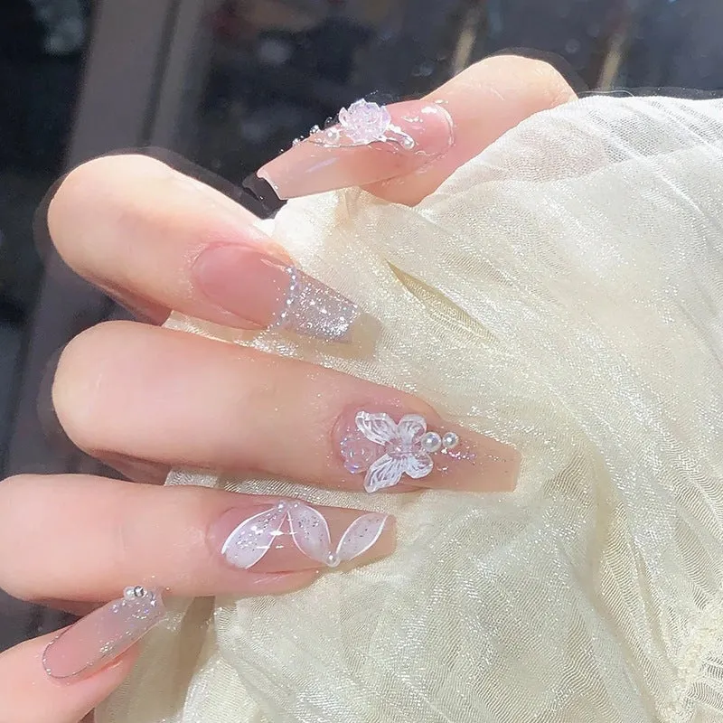 Elegante Künstlerische Stiletto Nagelverzierungen