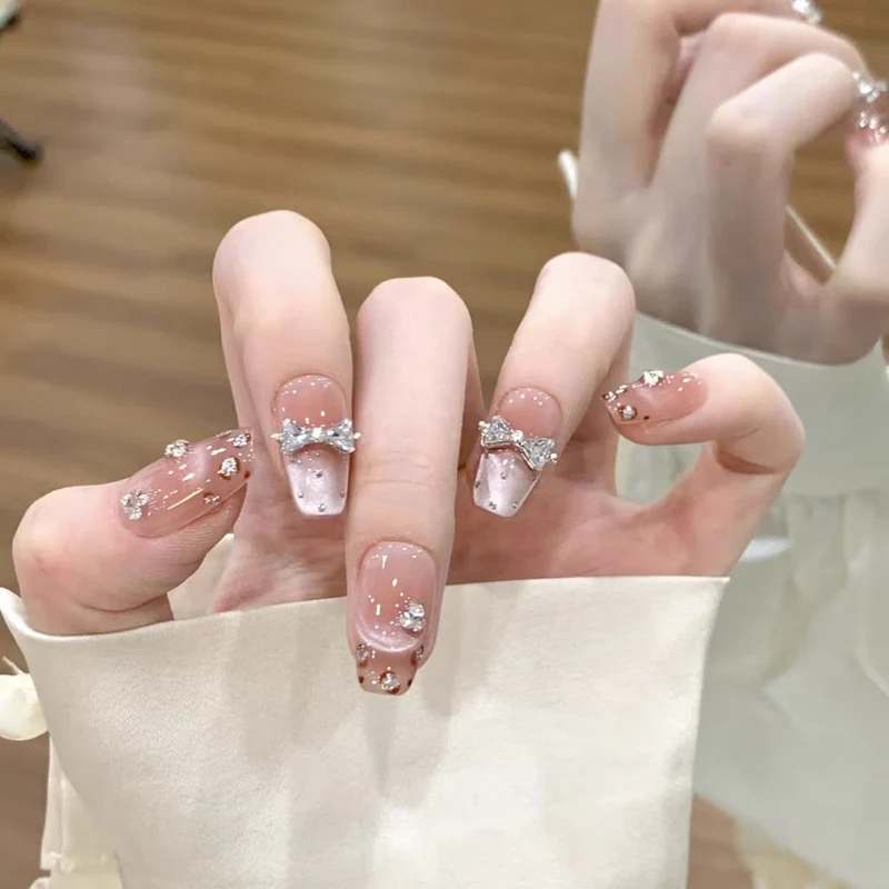 Haltbare Gel-Nagelerweiterungen