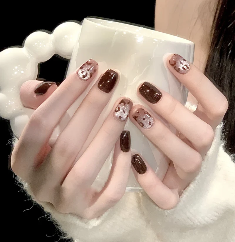 Glänzendes Ombre Quadrat Press-On Nagelset