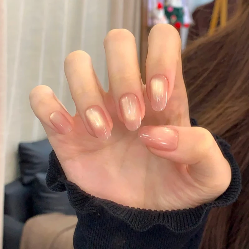 Glänzende Ombre Nagelverstärkungen