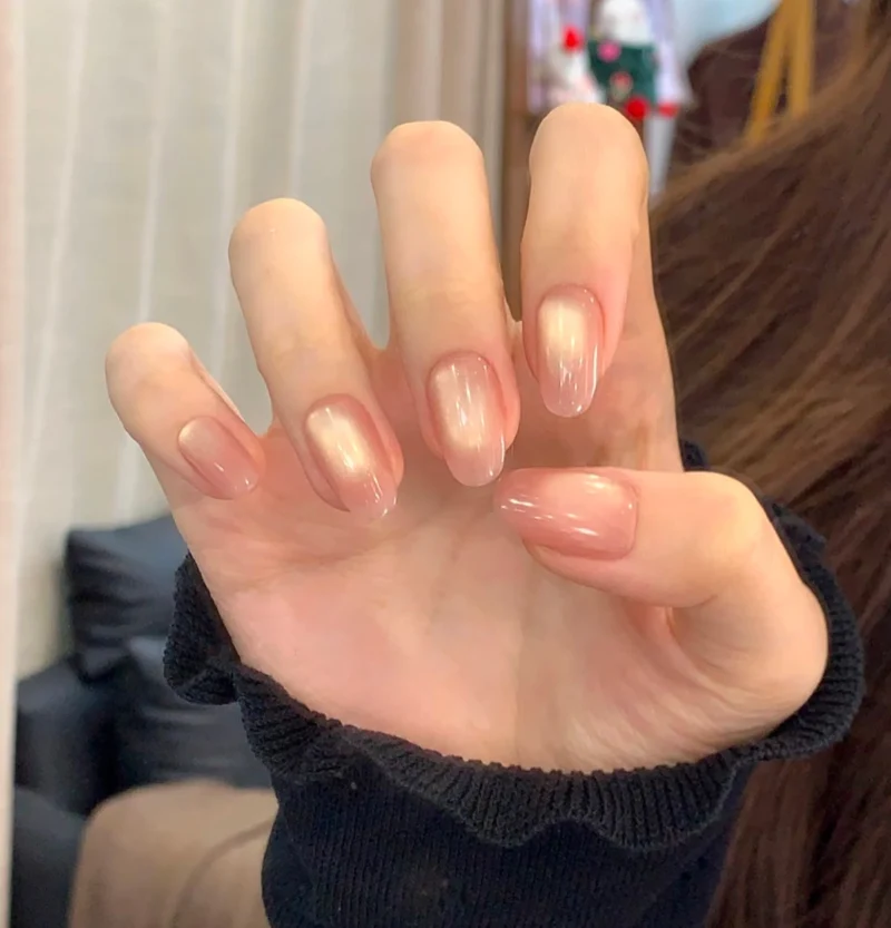 Glänzende Ombre Nagelverstärkungen