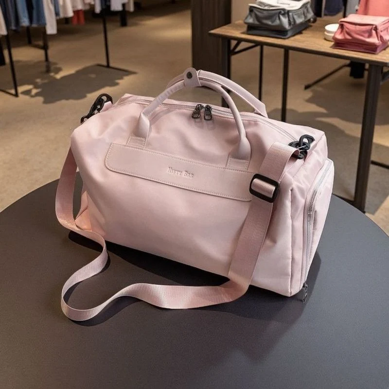 Geräumige multifunktionale Reisetasche Karnz