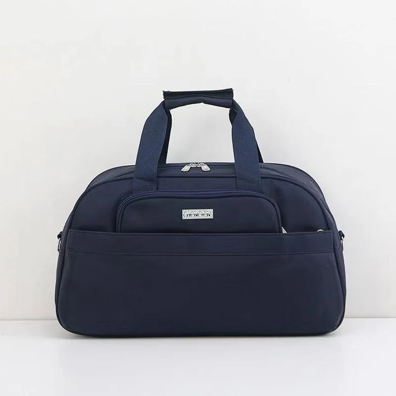 Geräumige Mehrzweck-Reisetasche Karnz