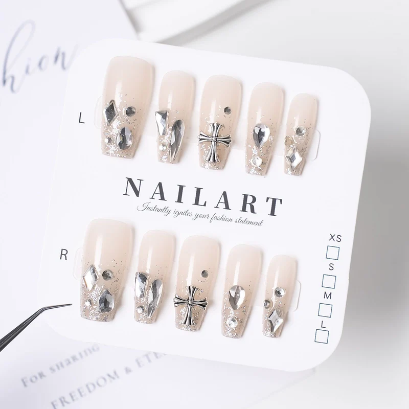 Schmetterling-inspirierte Stiletto Press-On Nägel