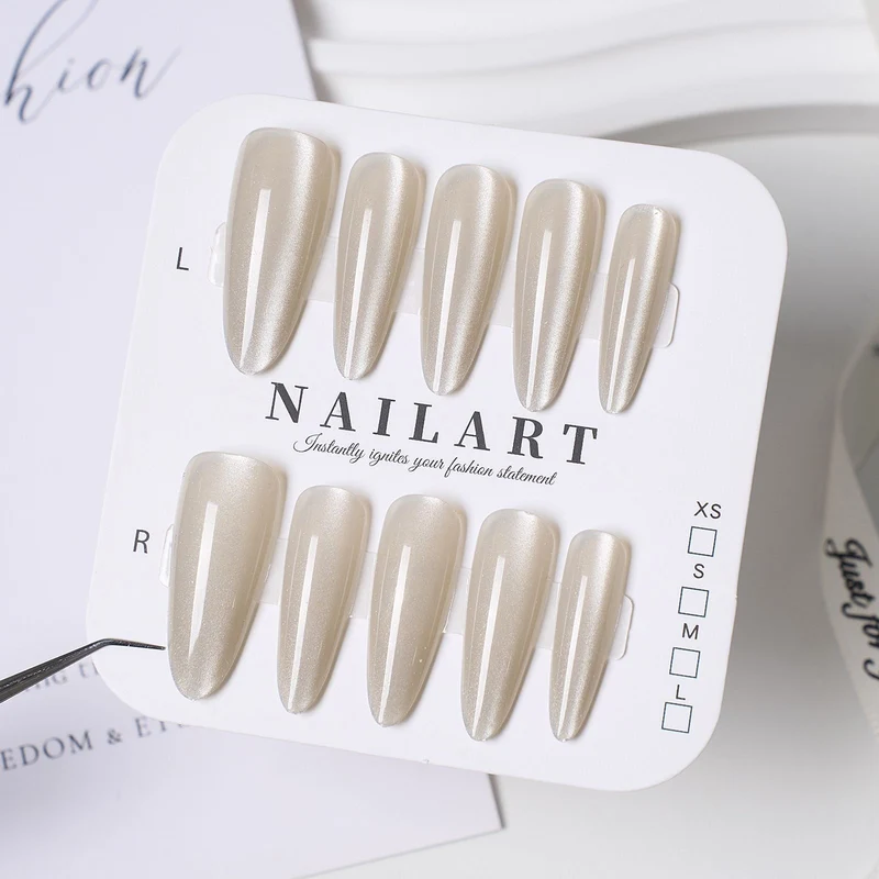 Schmetterling-inspirierte Stiletto Press-On Nägel
