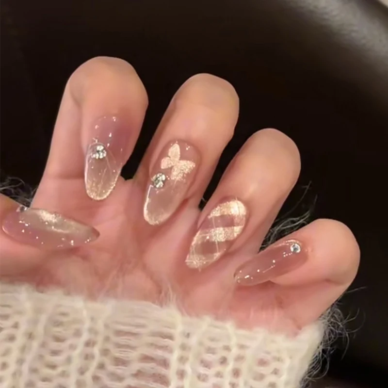 Künstlerische Stiletto-Nagelverlängerungen