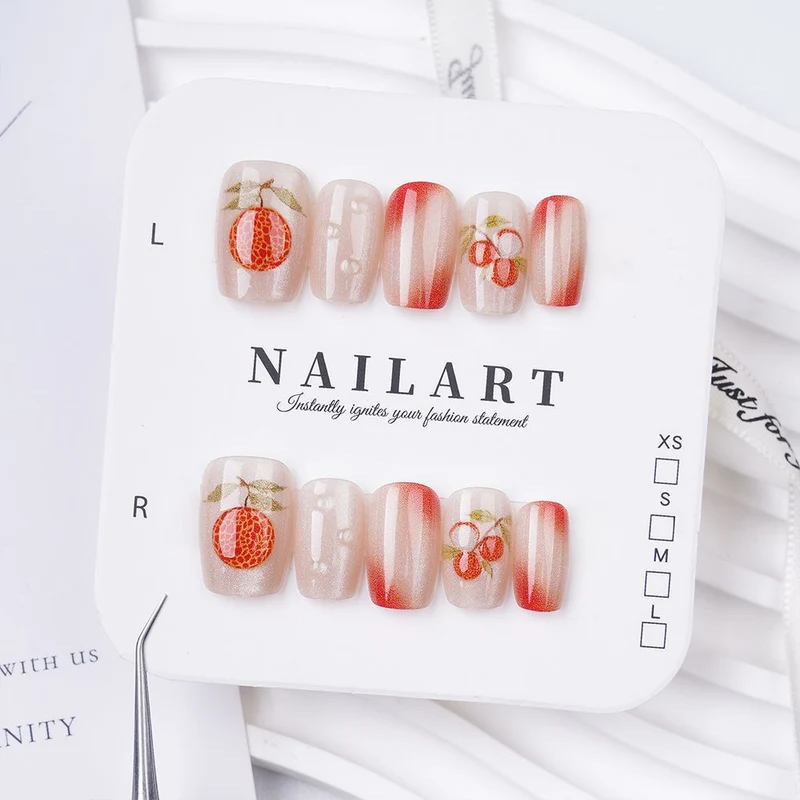 Dekorativer Stiletto Press-On Nagelset
