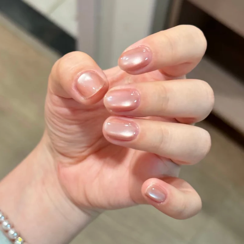 Glänzende natürliche Gel-Nagelverlängerungen