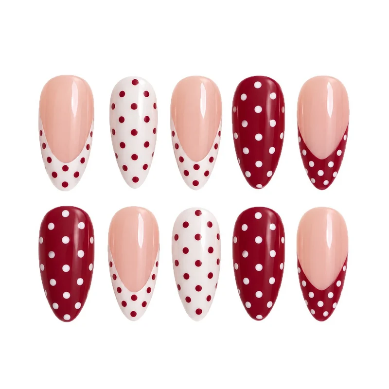 Künstlerische Polka Dot Nagelerweiterungen