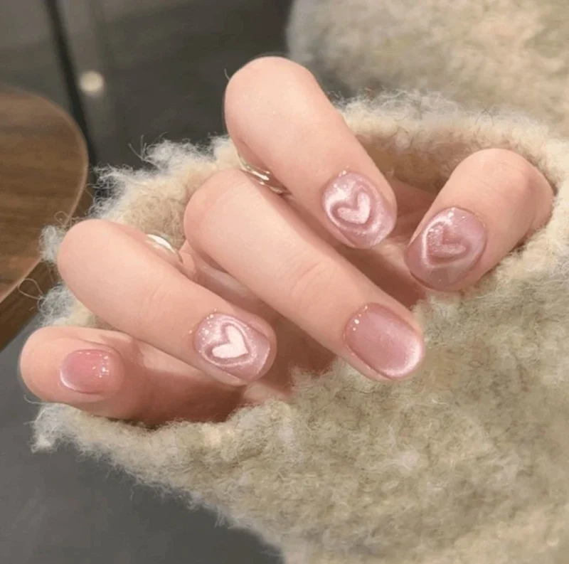 Künstlerische French Tip Press-On Nägel