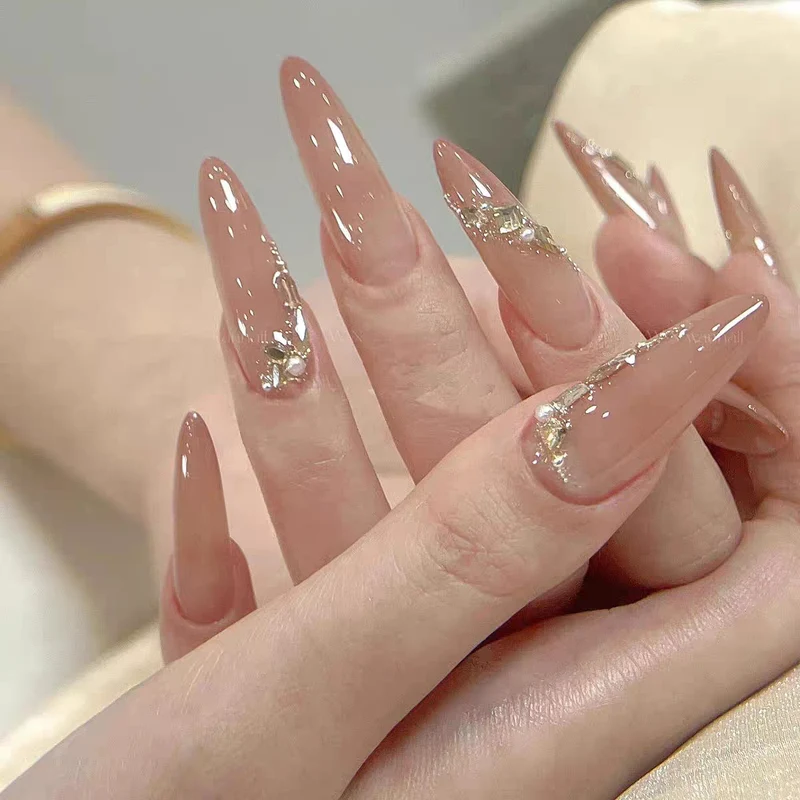 Künstlerische florale Stiletto-Nagelkunstverlängerungen