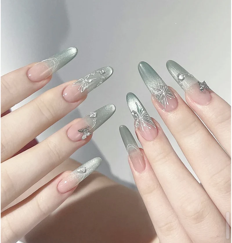 Künstlerische florale Design Press-On Nagel Verbesserungen