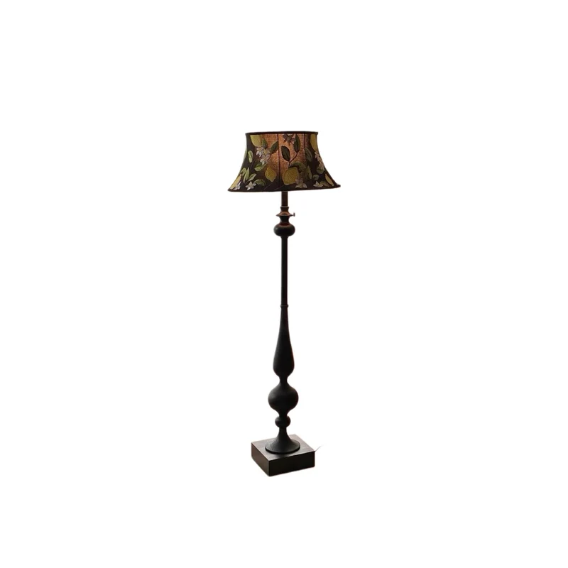 Künstlerische Stehlampe