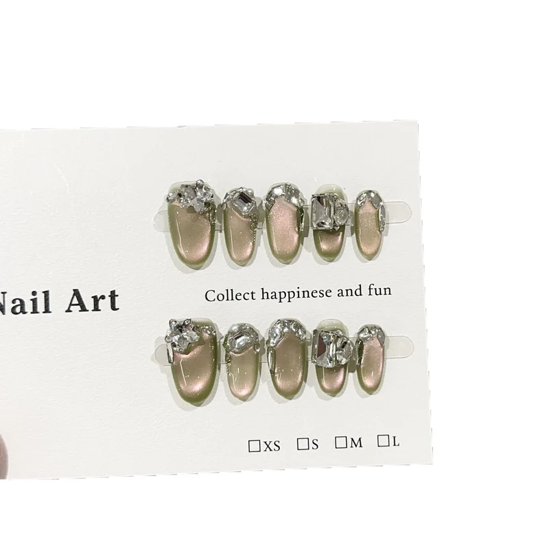 Glamouröses mit Strass besetztes Nagelkunst-Set