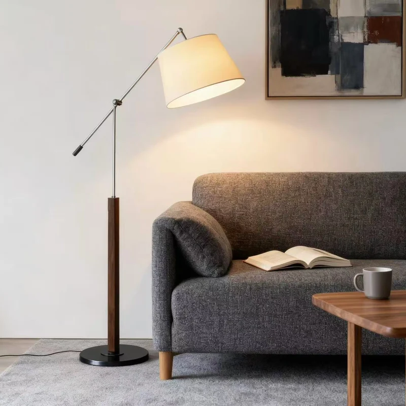 Verstellbare Arm Stehlampe