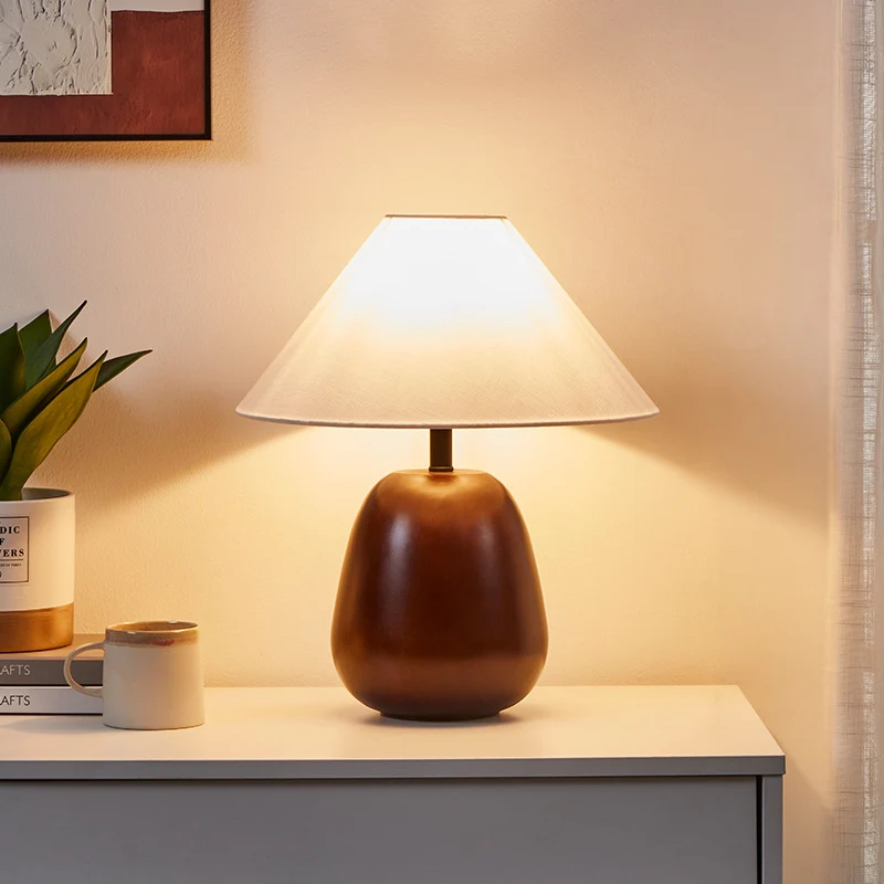 Stilvolle Keramik-Tischlampe