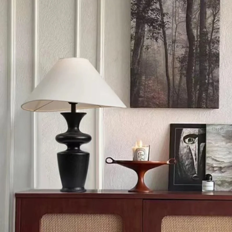 Moderne Tischlampe