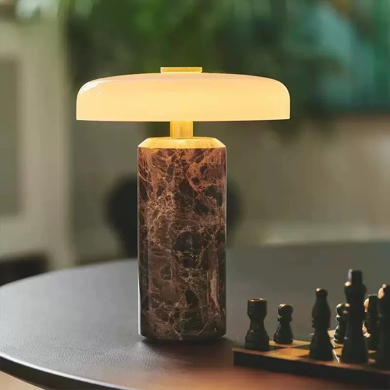 Moderne Marmorbasis Tischlampe