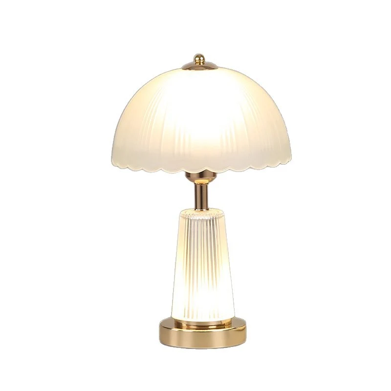 Elegante Glas-Schirm-Tischlampe