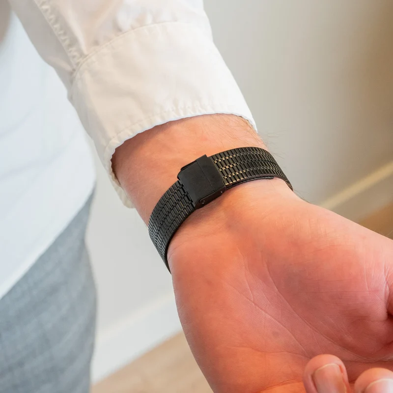 Bandz Oozoo Smartwatch 20mm Verstellbares Stahlarmband (Schwarz)