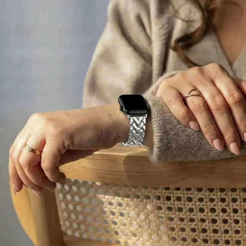 Bandz Apple Watch Metallarmband 'V-Type' (Silber)
