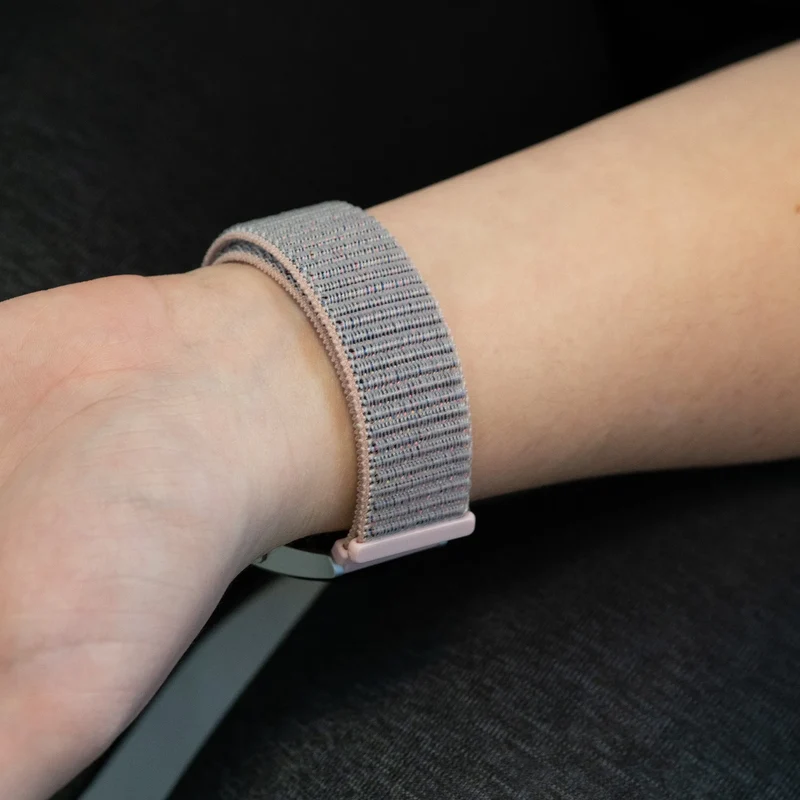 Bandz Maoo Ventura Nylon Loop Armband (Rosa Sand)